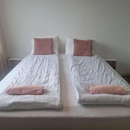 Дом отдыха Beachhouse Noordzee - 2 Minutes From The Нордвейк-ан-Зее